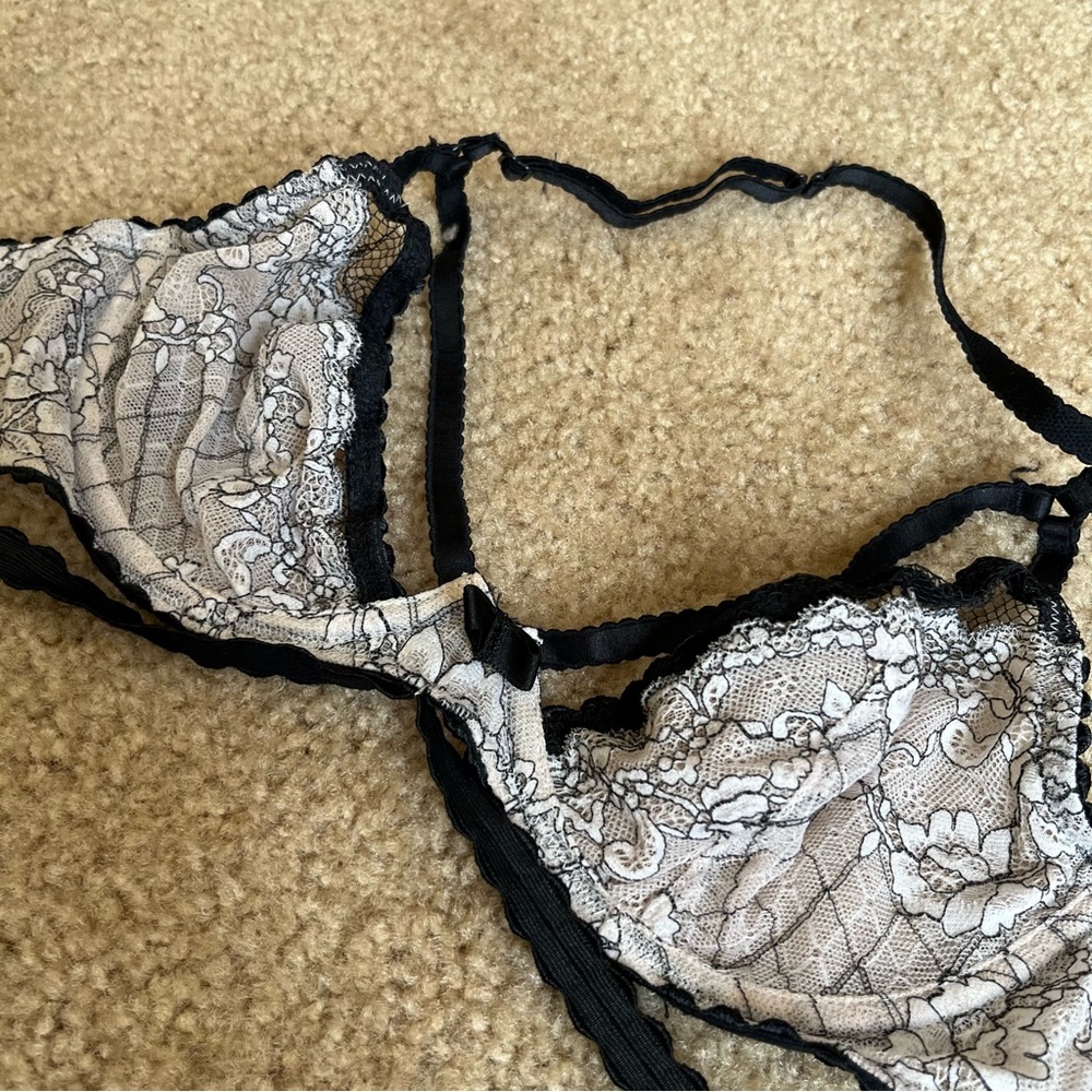 Victoria’s Secret bra